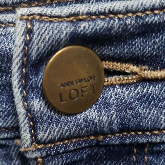 Loft jeans   - Picture 2 of 5